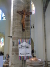 La bannière diocésaine sous la protection de Jésus en croix